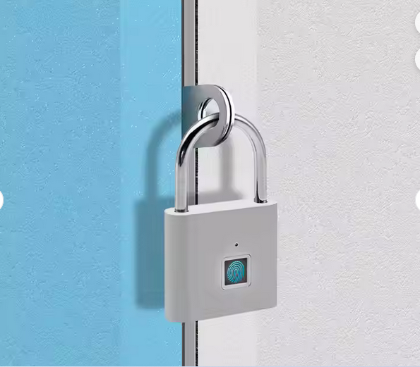 Fingerprint Unlock Locker Smart Padlock Keyless Lock for Luggage Bags Door Fence and Storage Smart Security